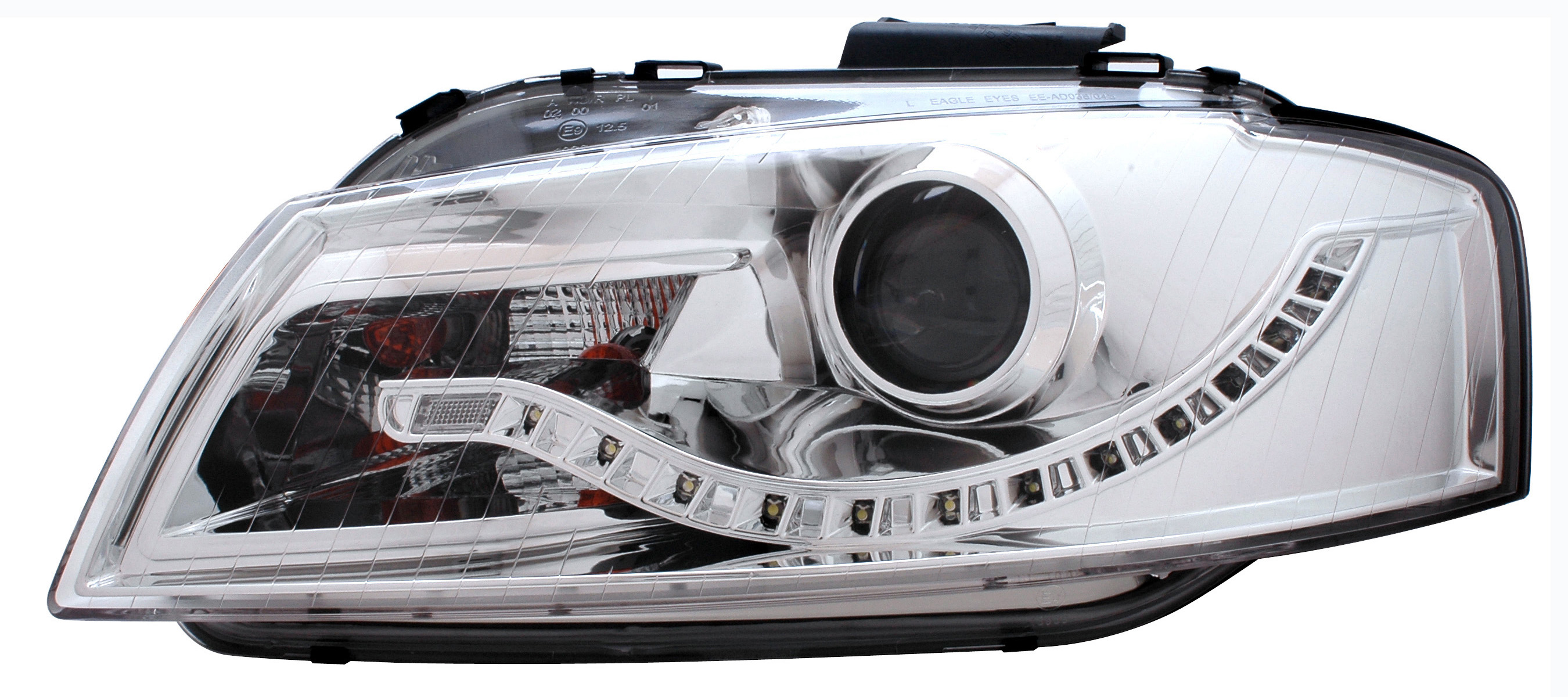 Audi  A3 '06-'09  Chrome Projector Headlight Set - W / R8 LED